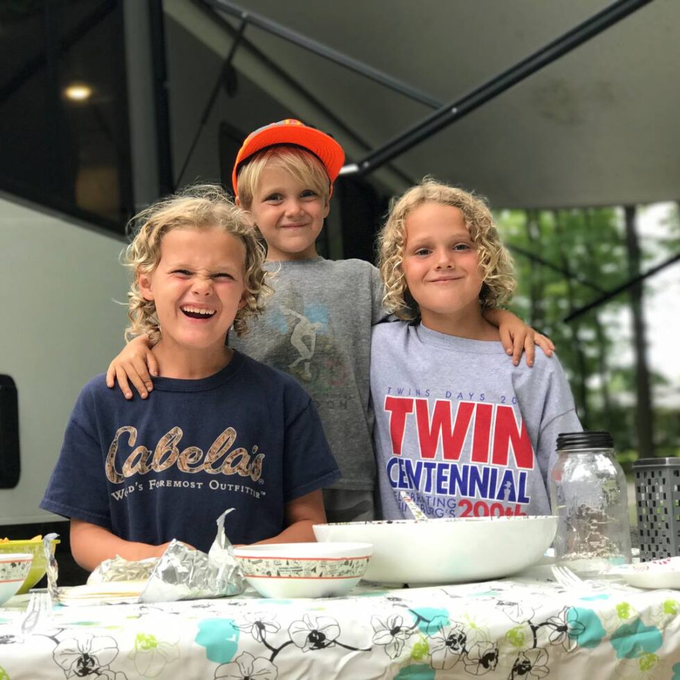 8 Reasons to Take Your Kids Camping