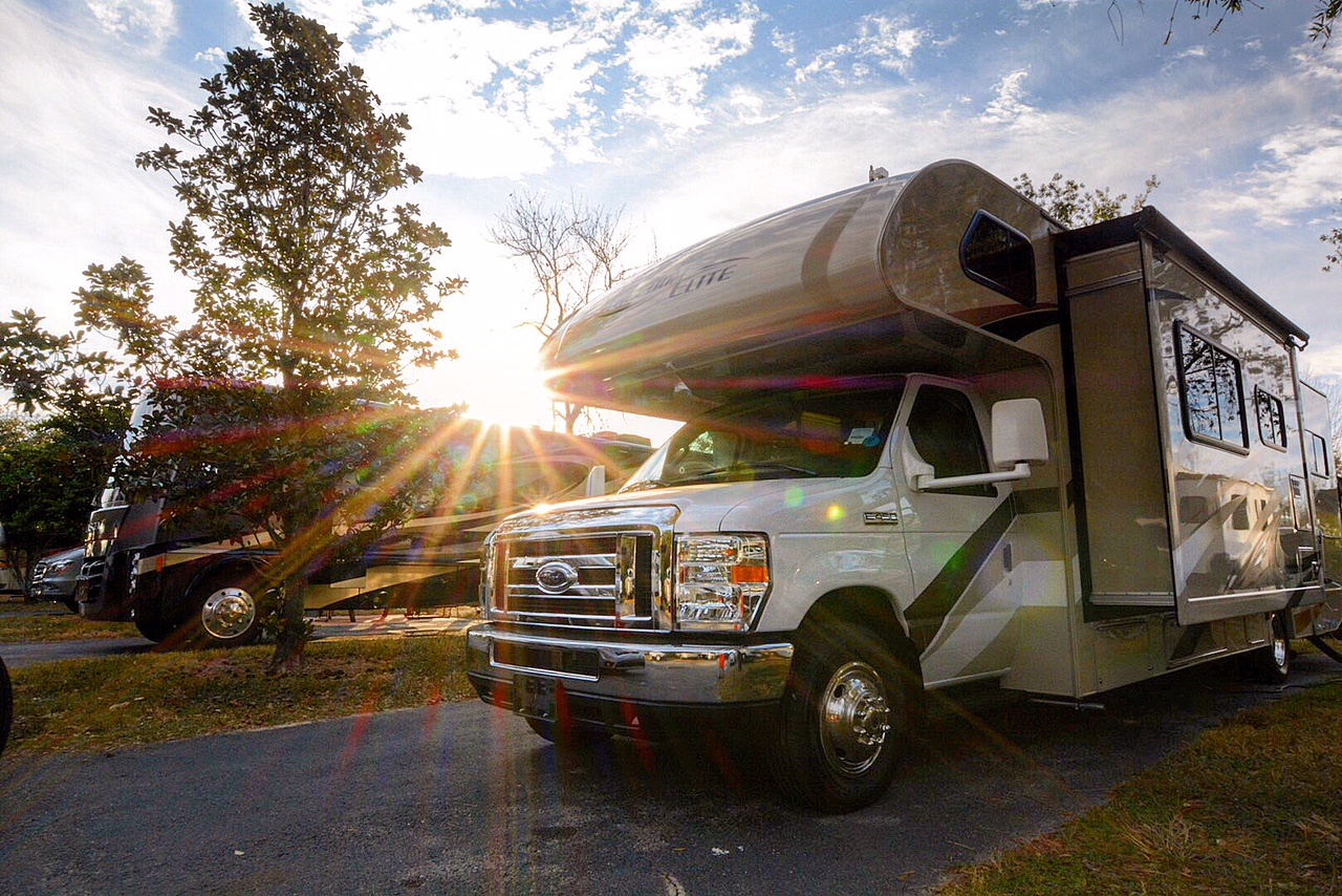 Campground Review #113 Lazydays RV Resort in Tampa, Florida