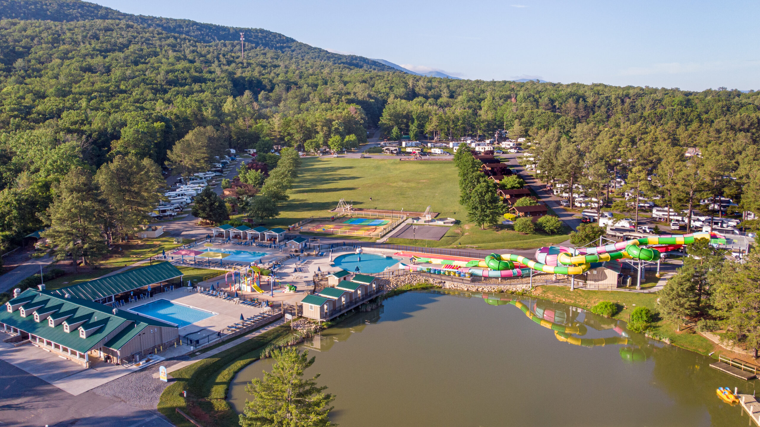 Jellystone Luray with A Camper and a Camera!